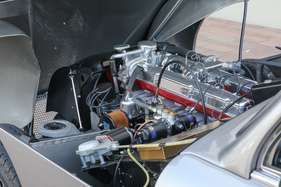 Aston Martin DB Mark III (1958) - gute Zugänglichkeit zum Motor