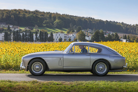 Aston Martin DB Mark III (1958) - kompaktes Coupé