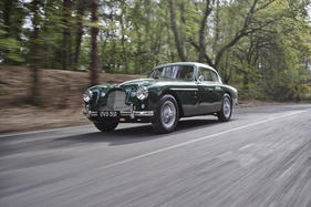 Aston Martin DB2:4 Mark II 3.7-Litre Coupé (1956) - als Lot 227 an der Bonhams Aston Martin Versteigerung am 2. Juni 2018 angeboten