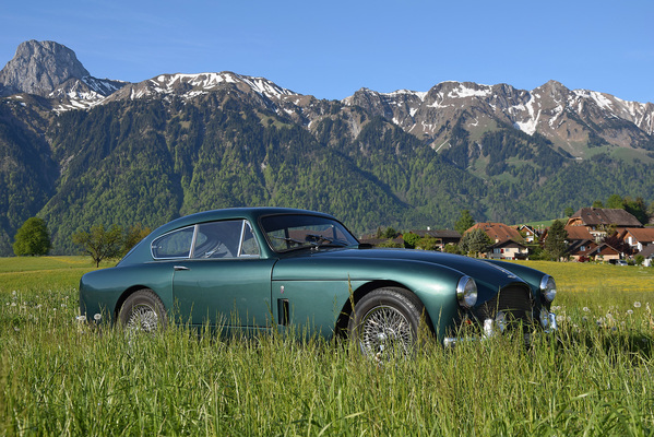 Bild: Aston Martin DB2/4 Mark III (1958) - als Lot 115 an der Versteigerung der Oldtimer Galerie in Gstaad am 29. Dezember 2017