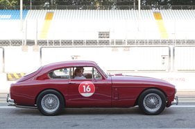 Bild Aston Martin DB2/4 Mk3 (1956) - in Monza - Passione Caracciola 2017