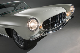 Aston Martin DB2/4 MkII ‘Supersonic’ (1956) - angeboten von RM an der Sotheby New York Auction am 21. November 2013