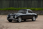 Aston Martin DB2 Drophead Coupé with Hardtop (1953) - als Lot 216 angeboten an der Bonhams Les Grandes Marques du Monde au Grand Palais Paris Versteigerung am 3. Februar 2022
