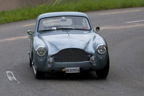 Aston Martin DB2 Mk III (1958) - im Feld der Touren- und Sportwagen aus der Nachkriegszeit am GP Mutschellen 2012