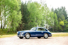 Aston Martin DB2 Sports Saloon (1955) - als Lot 209 angeboten an der Bonhams Aston Martin Versteigerung am 19. Mai 2019
