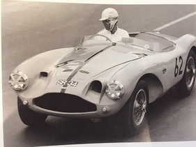 Aston Martin DB3S (1955) - im Rennbetrieb damals - zu sehen an der David-Brown-Sonderausstellung an der Rétromobile 2017
