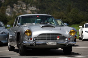 Aston Martin DB4 - 35. British Car Meeting auf dem Flugplatz Mollis