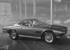 Aston-Martin DB4 GT Jet Bertone (1960) - elegant gezeichnetes Coupé von Bertone auf Aston-Martin-Basis am Genfer Autosalon 1961