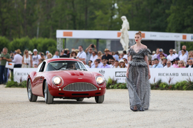 Aston Martin DB4 GT Zagato Continuation (2019) - Klasse der modernen Konzeptfahrzeuge - Concours Chantilly Arts & Elégance 2019