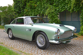 Aston Martin DB4 Series 3 (1961) - gemeldet als Lot 177 für Versteigerung der Oldtimer Galerie Toffen vom 17. Oktober 2020