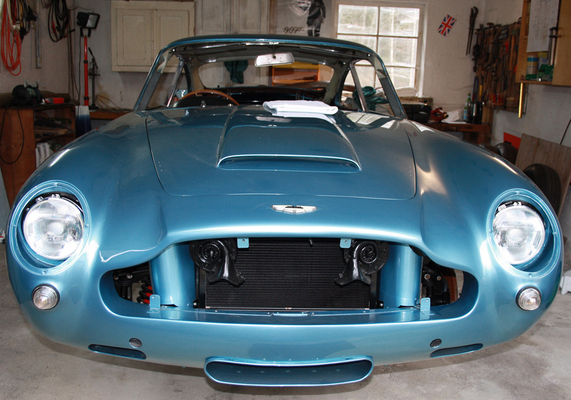 Bild Aston Martin DB4 Series 4 Vantage (1962) - im fortgeschrittenen Restaurierungszustand - wird im Mai 2016 öffentlich versteigert