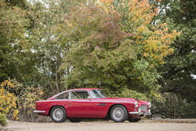 Aston Martin DB4 Series II Sports Saloon (1960) - als Lot 10 an der Bonhams Bond Street Versteigerung am 4. Dezember 2016
