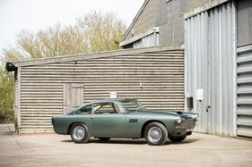 Aston Martin DB4 'Series III' 4.2-Litre Sports Saloon (1961) - als Lot 223 an der Bonhams "Aston Martin" Versteigerung 2017