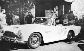 Aston Martin DB4 Series IV Vantage (1962) - ex Peter Ustinov, verkauft für über £ 1,5 Millionen von Bonhams in Newport im Jahr 2015 (Lot 247)