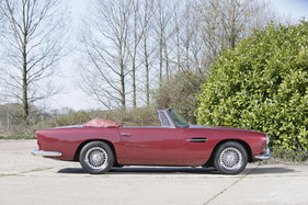 Aston Martin DB4 Series IV Vantage (1962) - ex Peter Ustinov, verkauft für über £ 1,5 Millionen von Bonhams in Newport im Jahr 2015 (Lot 247)
