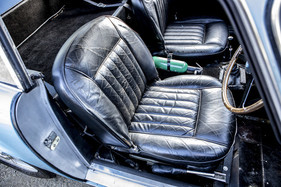 Aston Martin DB4GT 'Lightweight' Sports Saloon (1961) - als Lot 09 angeboten an der Bonhams Bond Street London Versteigerung am 7. Dezember 2019