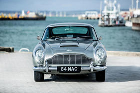 Bild Aston Martin DB5 (1964) - ex Paul McCartney (Beatles) - als Lot 132 an der Bond Street Versteigerung von Bonhams am 2. Dezember 2017