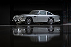 Bild: Aston Martin DB5 (1965) - Lot 386 an der RM/Sotheby's "Dare to Dream Collection" Versteigerung am 1. Juni 2024