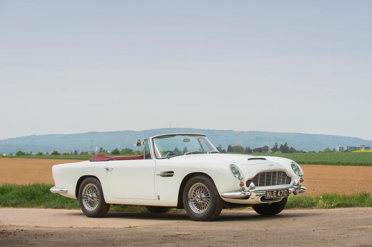 Aston Martin DB5 4.2-Litre Convertible (1965) - als Lot 231 an der Bonhams Aston Martin Versteigerung am 2. Juni 2018 angeboten
