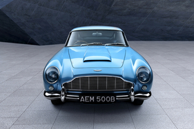 Aston Martin DB5 – 60 Jahre Aston Martin DB5 Aston Martin DB5 – 60 Jahre Aston Martin DB5