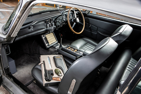 Aston Martin DB5 "Bond Car" (1965) - angeboten als Lot 111 an der RM/Sotheby's-Versteigerung in Monterey am 15. August 2019