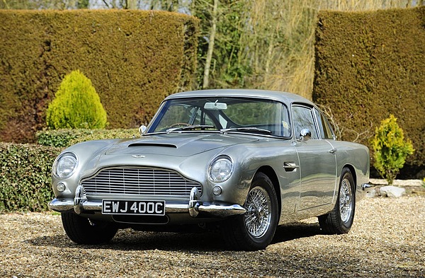 Aston Martin DB5 Sports Saloon (1965) - vollständig im Werk restauriert - am 18. Mai 2013 an der Aston Martin Works Bonhams-Versteigerung in Newport verkauft