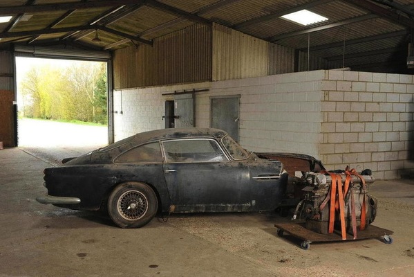 Aston Martin DB5 Sports Saloon Project (1963) - versteigert als Lot 216 an der Aston Martin Works Verteigerung von Bonhams am 17. Mai 2014