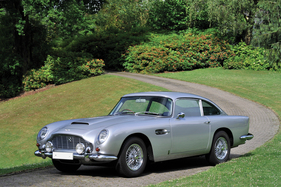 Aston Martin DB5 Vantage (1965) - als Lot 170 an der RM/Sotheby's Versteigerung in London am 7. September 2015