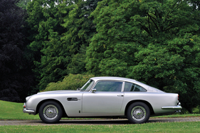 Aston Martin DB5 Vantage (1965) - als Lot 170 an der RM/Sotheby's Versteigerung in London am 7. September 2015