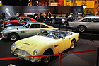 Aston Martin DB5 Volante (1964) - auf dem Stand der David Brown Retrospektive - Rétromobile Paris 2017