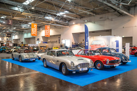Aston Martin DB6 (1966) – Techno Classica 2024