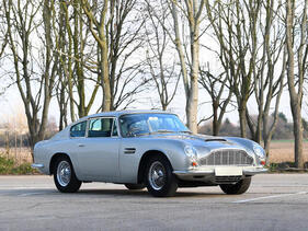 Aston Martin DB6 Mark 2 Sports Saloon (1970) - Lot 128 at the Bonhams Goodwood Members' Meeting auction on April 14, 2024
