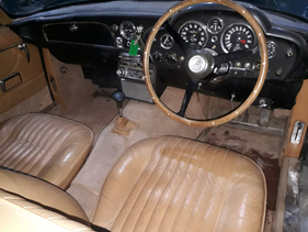 Aston Martin DB6 Mk 2 Vantage (1970) - als Lot 125 an der RM/Sotheby's Online Only Open Roads Versteigerung im März 2021 Aston Martin DB6 Mk 2 Vantage (1970) - als Lot 125 an der RM/Sotheby's Online Only Open Roads Versteigerung im März 2021