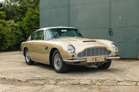 Aston Martin DB6 Sports Saloon (1966) - als Lot 046 an der Bonhams MPH Bicester Heritage Versteigerung am 17. Juli 2021