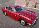 Bild: Aston Martin DB6 Sports Saloon (1967) - als Lot 018 an der Bonhams Bond Street Versteigerung am 19. Mai 2021