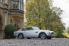 Aston Martin DB6 Vantage 4.2-Litre Sports Saloon (1966) - als Lot 121 an der Bonhams Bond Street Versteigerung am 16. Dezember 2020