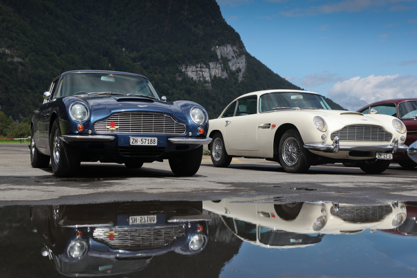 Aston Martin DB6 und DB5 - 35. British Car Meeting auf dem Flugplatz Mollis