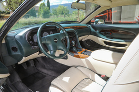 Aston Martin DB7 (1996) - handgeschaltet und ohne Airbag