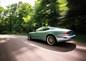 Aston Martin DB7 V12 Vantage Coupé (2003) - knapp 300 km/h schnell, wenn es sein muss