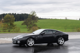 Aston Martin DB7 Zagato (2003) - als Lot 153 an der RM/Sotheby's Paris Versteigerung 2017