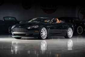 Aston Martin DB9 Volante (2006) - als Lot 151 an der RM/Sotheby's Amelia Island Versteigerung 2017 angeboten (2006)