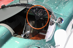 Aston Martin DBR1 (1957) - Blick ins Cockpit - am Genfer Automobilsalon von 2013