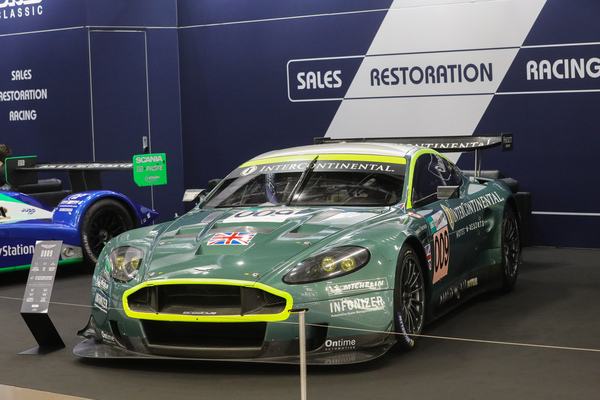 Aston Martin DBR9 (2005) – Chassis 10, Sieger 2007 bei den 24 Stunden von Le Mans – Rétromobile Paris 2025