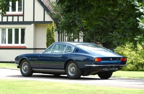 Aston Martin DBS (1969) - Coupé für vier Persionen, anfänglich mit Reihen-Sechszylindermotor aus dem DB6 Vantage