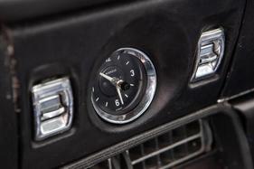 Aston Martin DBS Vantage (1968) - Uhr von Kienzle