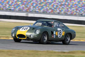 Aston Martin DP214 Replica GT Competition Coupé (1961) - als Lot 038 an der Bonhams Versteigerung am Goodwood Members Meetting 2017