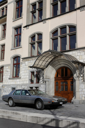 Aston Martin Lagonda (1984) - still as striking today as it was 35 years ago