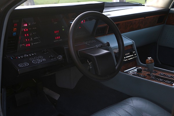 Aston Martin Lagonda (1984) - the sensor buttons are used to switch the lights, windshield wipers, etc.