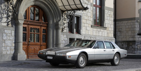 Aston Martin Lagonda (1984) - looks flat and long at the same time