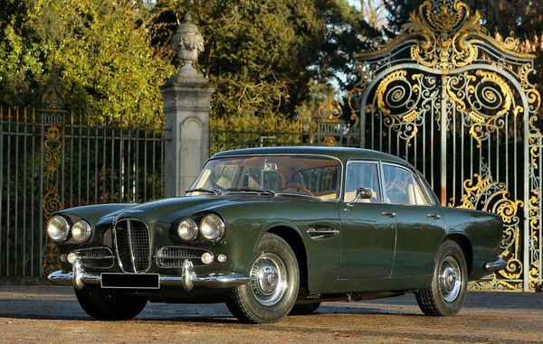 Bild: Aston Martin Lagonda Rapide (1963) - angeboten an der Versteigerung der Oldtimer Galerie anlässlich der Dolder Classics am 7. Juni 2014